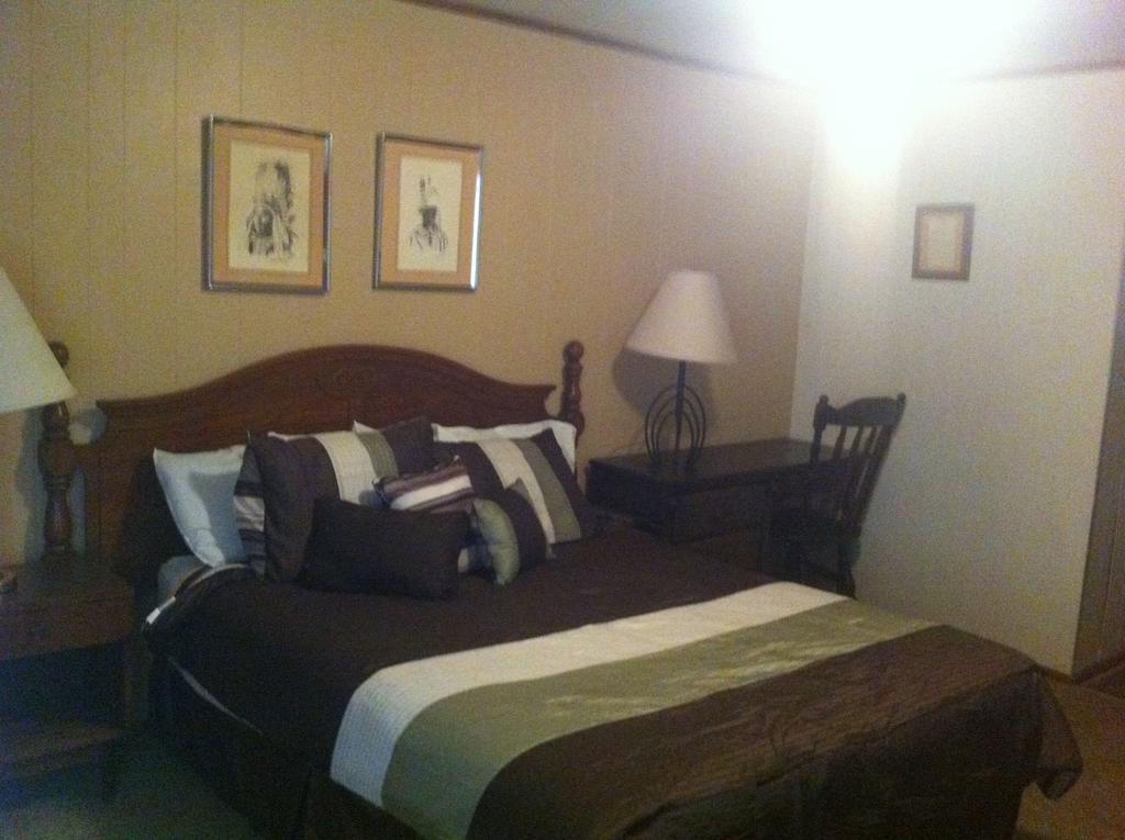 Holiday Motel Канон-Сіті Номер фото